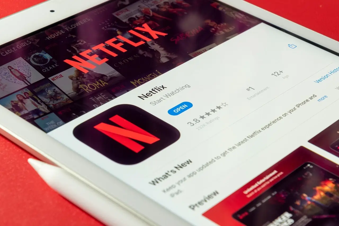 Texas Lawsuit Accuses Netflix of Tracking Children and Addictive Design